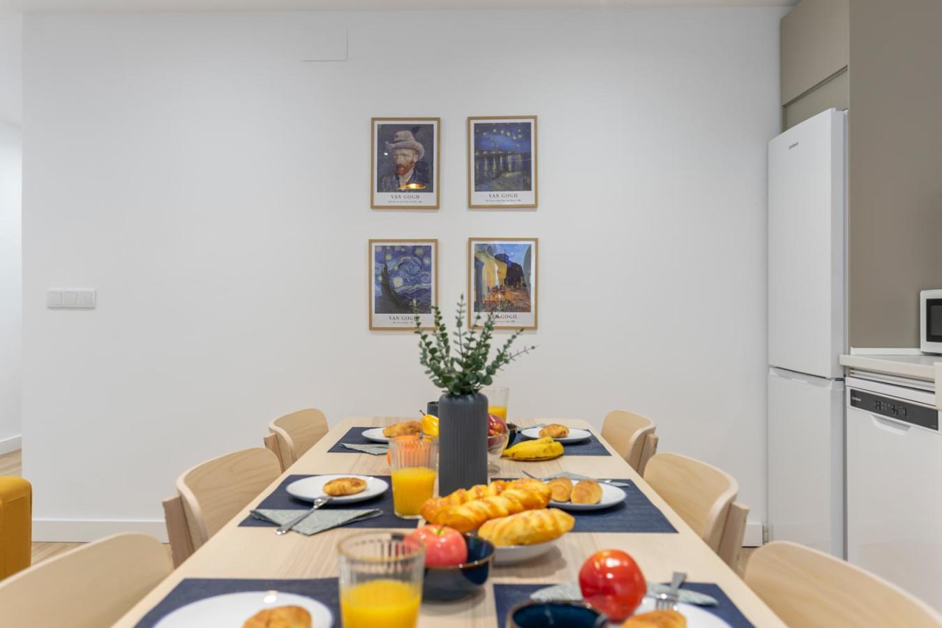 Van Gogh, Confort Y Diseno En El Centro De Gijón Extérieur photo